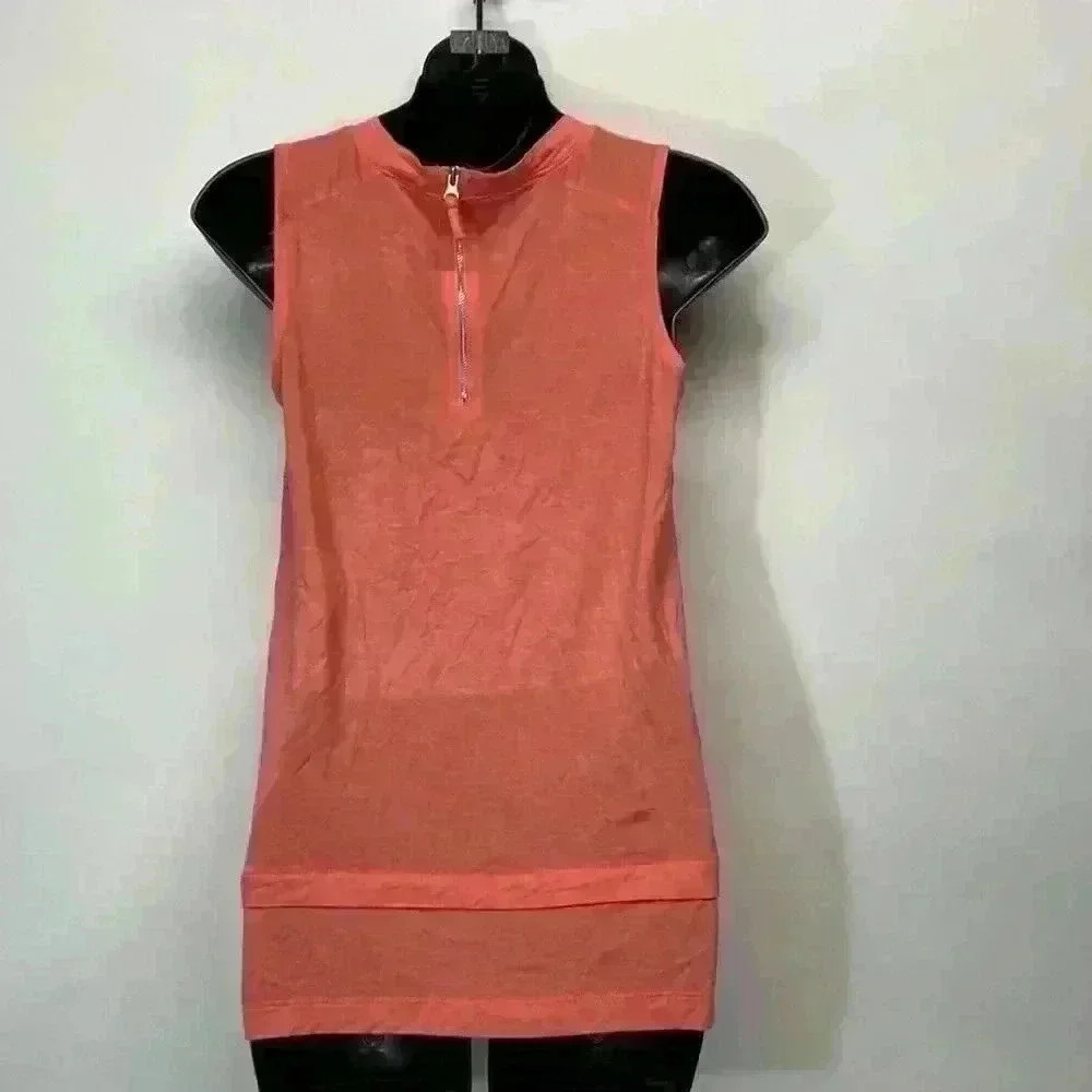Super cute Disney, park orange tank top, 1971 graphics - Picture 5 of 5